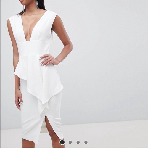 Nwt lavish alice white plunge - alice,